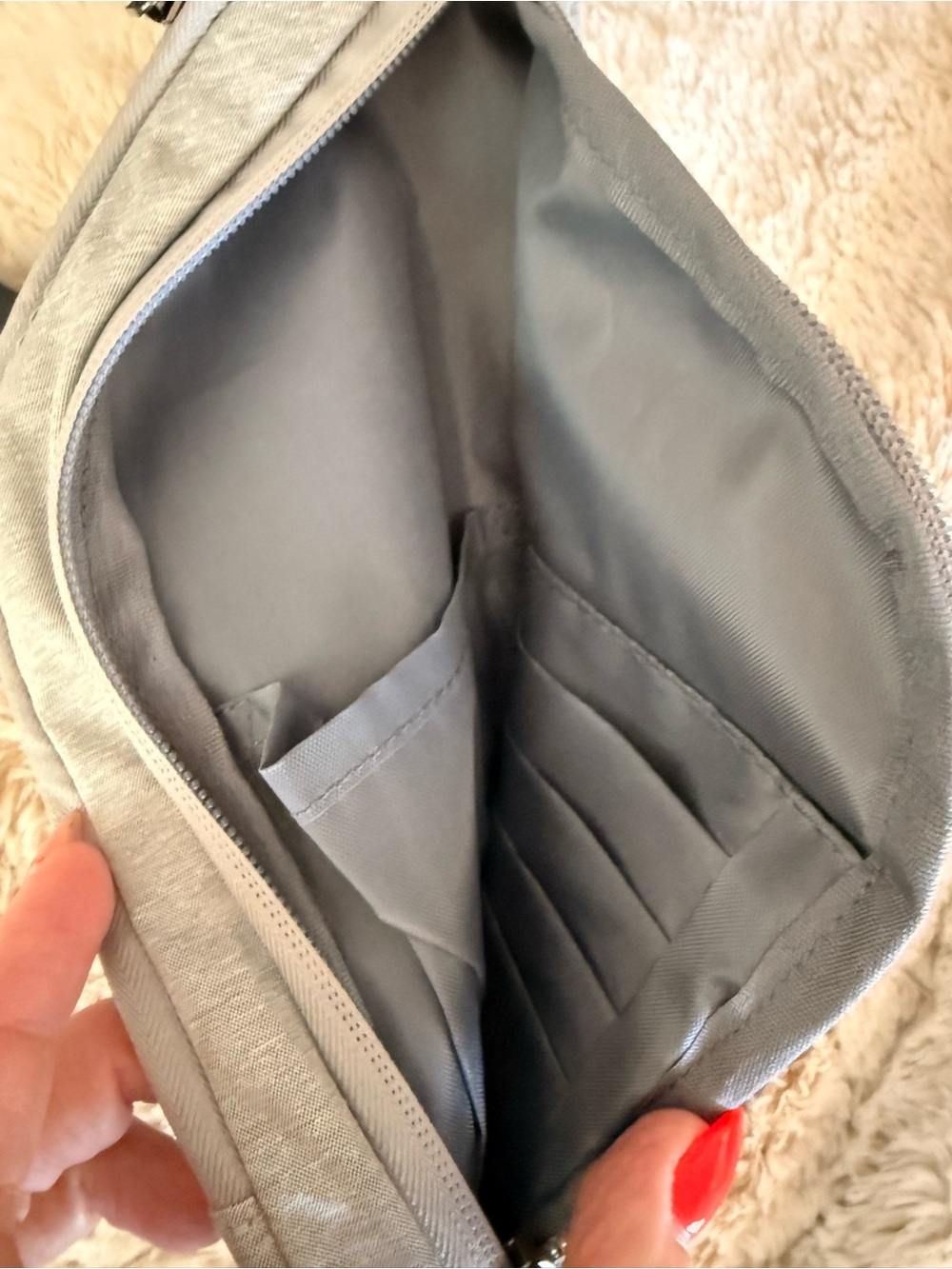 Travelon Gray Crossbody Sling Bag - Picture 3 of 4